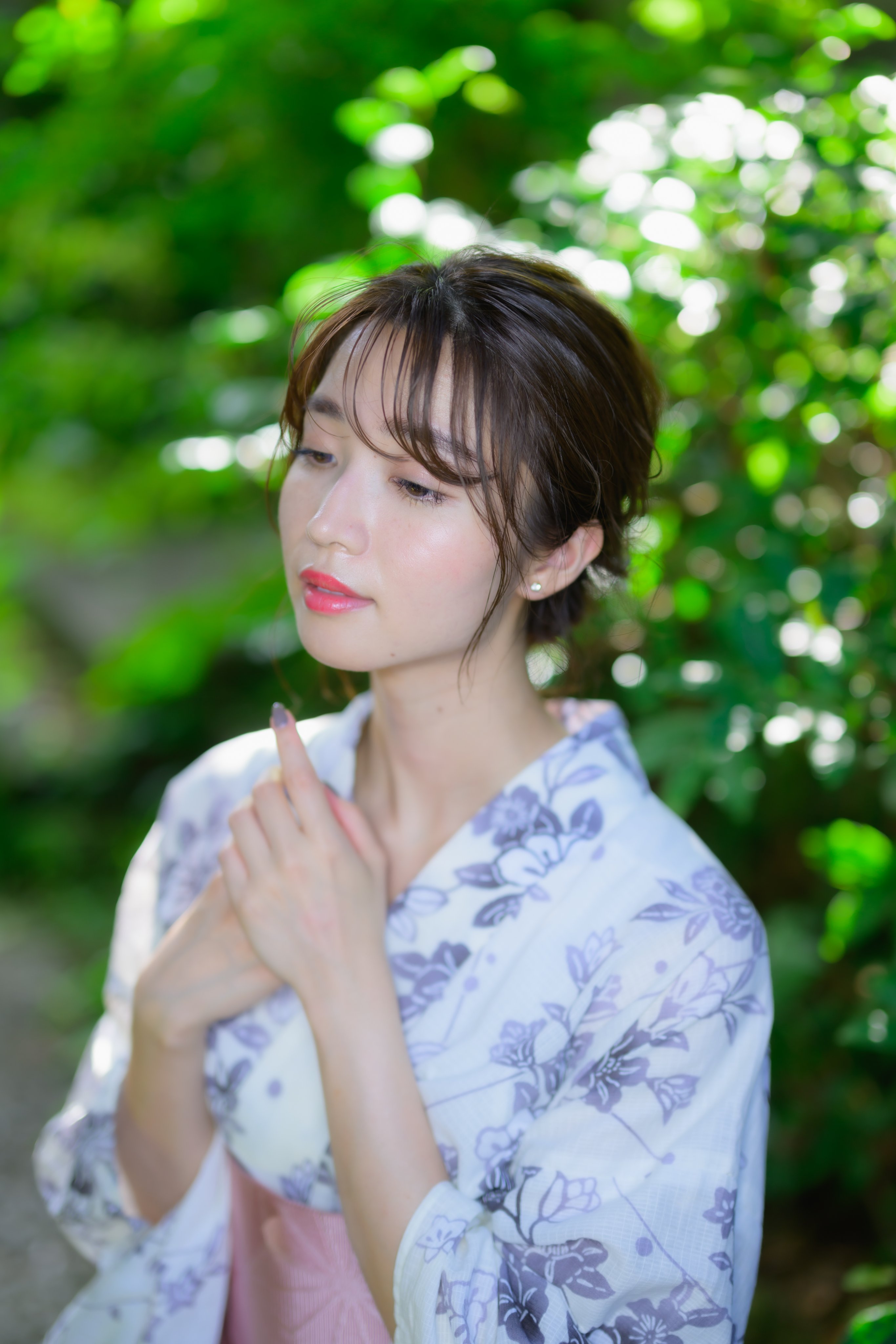 伏し目の美しい女性よ Twitter Search Twitter