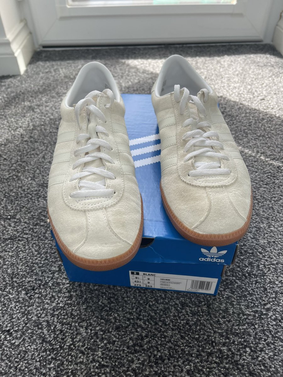 Tino1970's tweet photo. Anybody interested, Blanc UK9, generally good condition, few scuffs, sure they’d clean up, £35 TYD any retweets greatly appreciated @T_C__B_S_T https://t.co/5h87mMmiJC