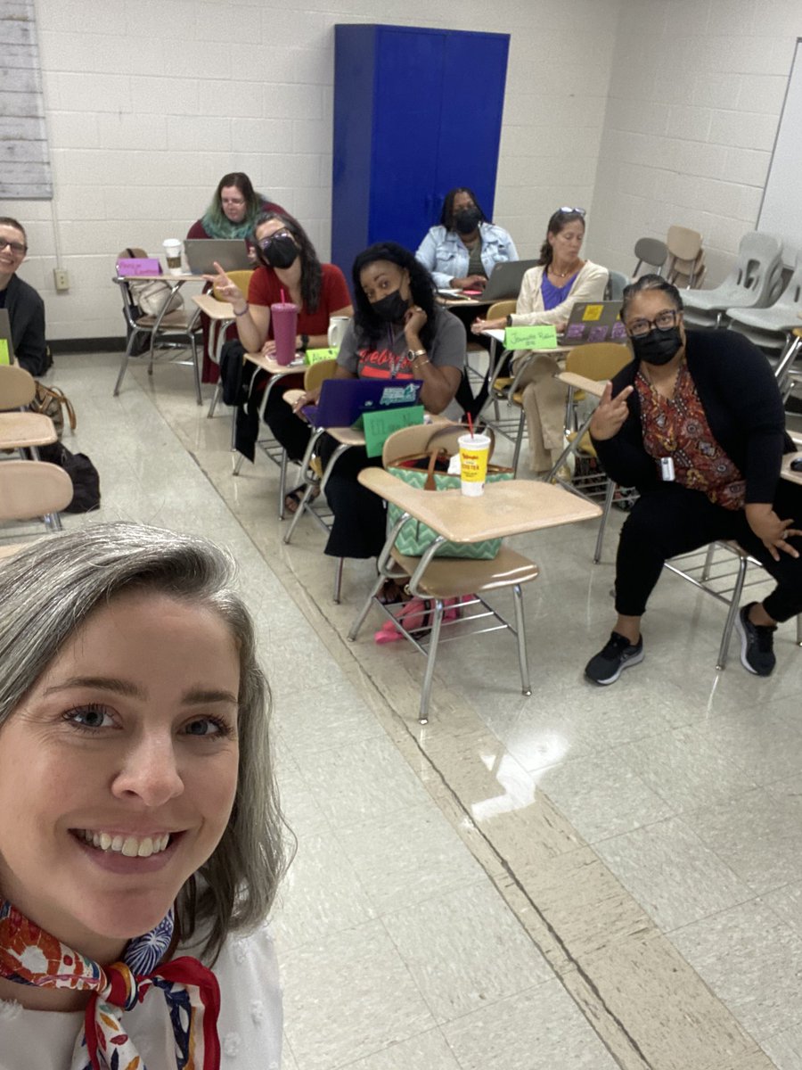 melbteachesnc's tweet photo. @CumberlandCoSch English 1 teachers are preparing to take flight for a successful year #CCSONTHERISE https://t.co/jpviFJOPEI