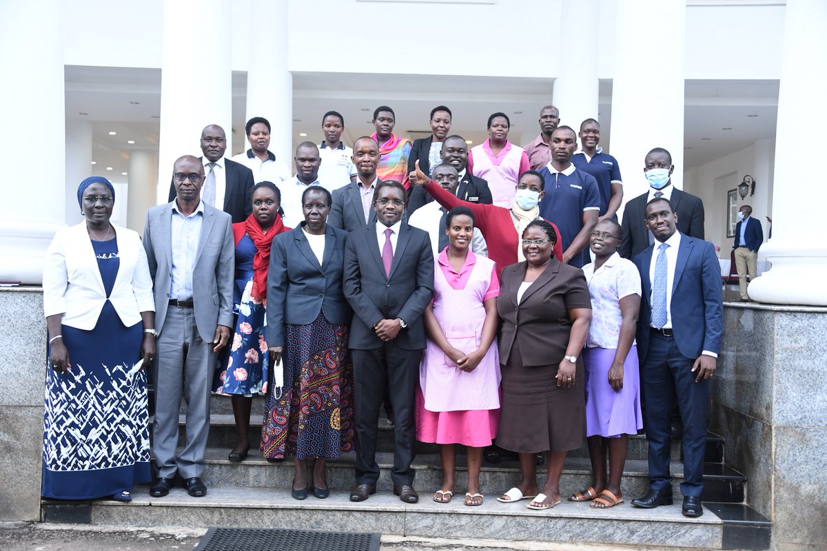 KennethOmona's tweet photo. What an awesome day it was yesterday. My fellow staff ⁦@StateHouseUg⁩ , surprised me with a Birthday treat &amp; we prayed together.I thank the Household and all staff for the great love, we are a great team . Thanks my daugter Tabitha for the surprise you lead at home for me. https://t.co/05NW1lTbjX