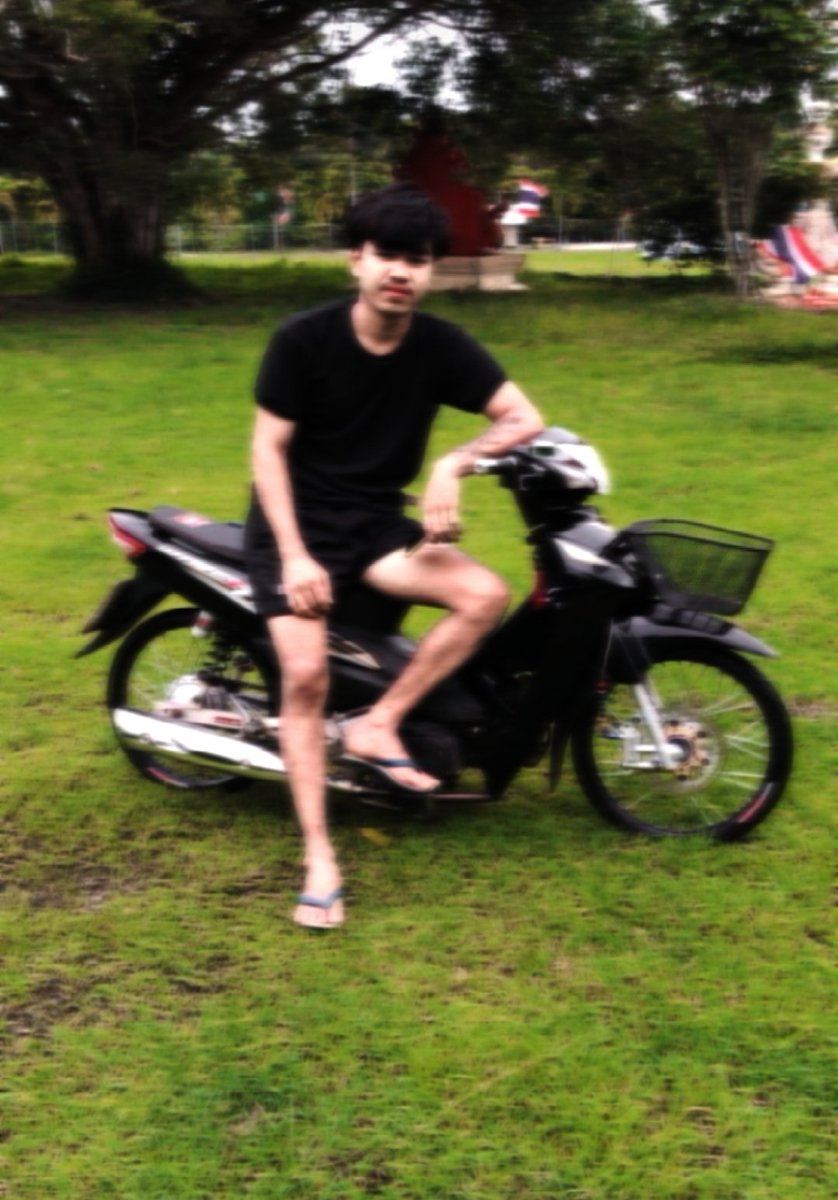 Not_Chakkaphat's tweet photo. #จันทบุรี ผู้ติดตามหายหมดล้ะ555 https://t.co/lqCX63TWWT