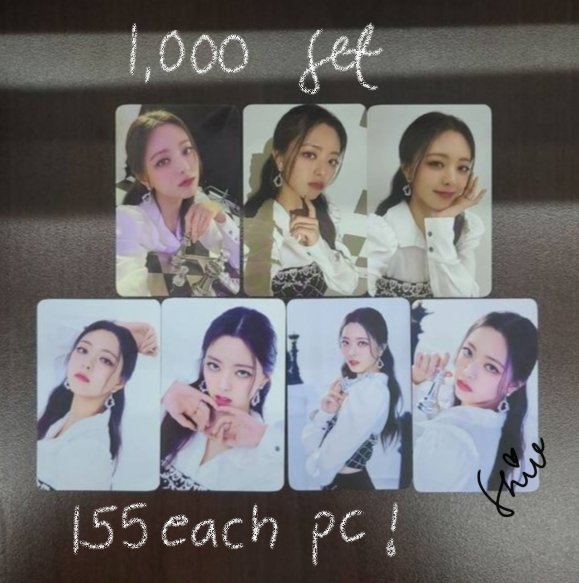 aik4rt's tweet photo. wts lfb 

itzy concert photocards/lucky draws 
see photos for prices
payo to secure need to take 2 member set 

wts lfb itzy ryujin yeji lia yuna chaeryeong checkmate pc lucky draws concert photocards https://t.co/oFbG3OoMmG