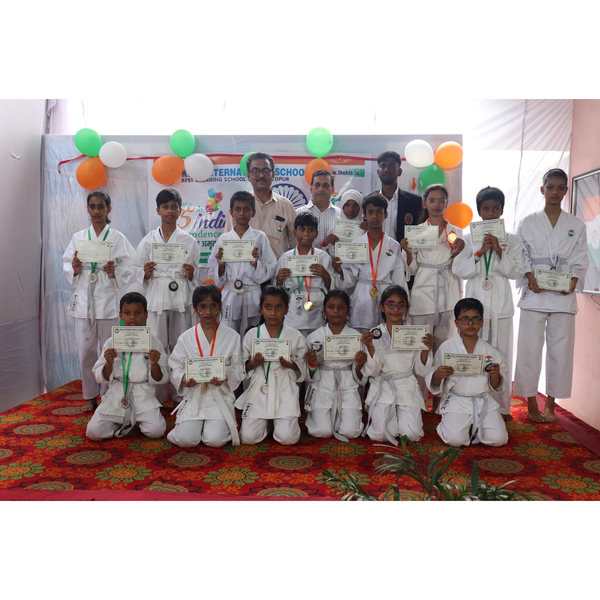 KidsInternatio5's tweet photo. #IndependenceDayCelebration #HarGharTiranga #AzadiKaAmritMahotsav #www.thekis.in #9031431234 #KidsInternationalSchool #KIS   #internationalcurriculum #Jamshedpur https://t.co/L46ktEN8u6