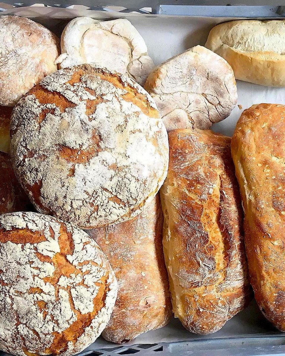 We have some egg-cellent news! 🥚😃 Nata &amp; Co Bath has joined Good Sixty! Order their Portuguese egg tarte (the Pastel de Nata), and hamper containing wine, cheese and other treats all on Good Sixty!

Shop now through the link in bio! 

#Bath #shopsmall #portuguesebakery