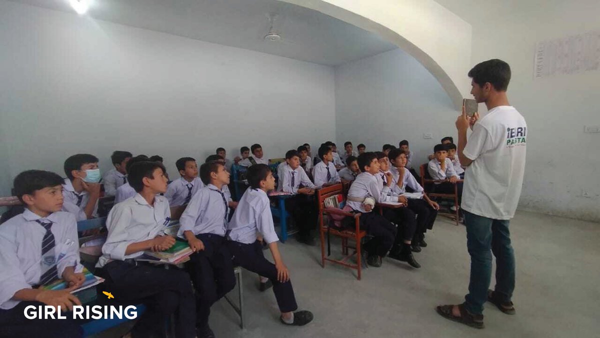 girlrising tweet media