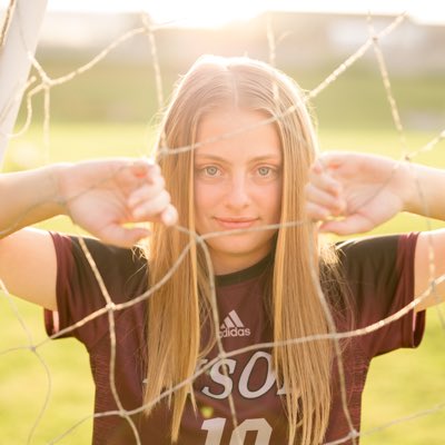 BrileyHitt's tweet photo. #seniorszn https://t.co/OYIFApLTUy