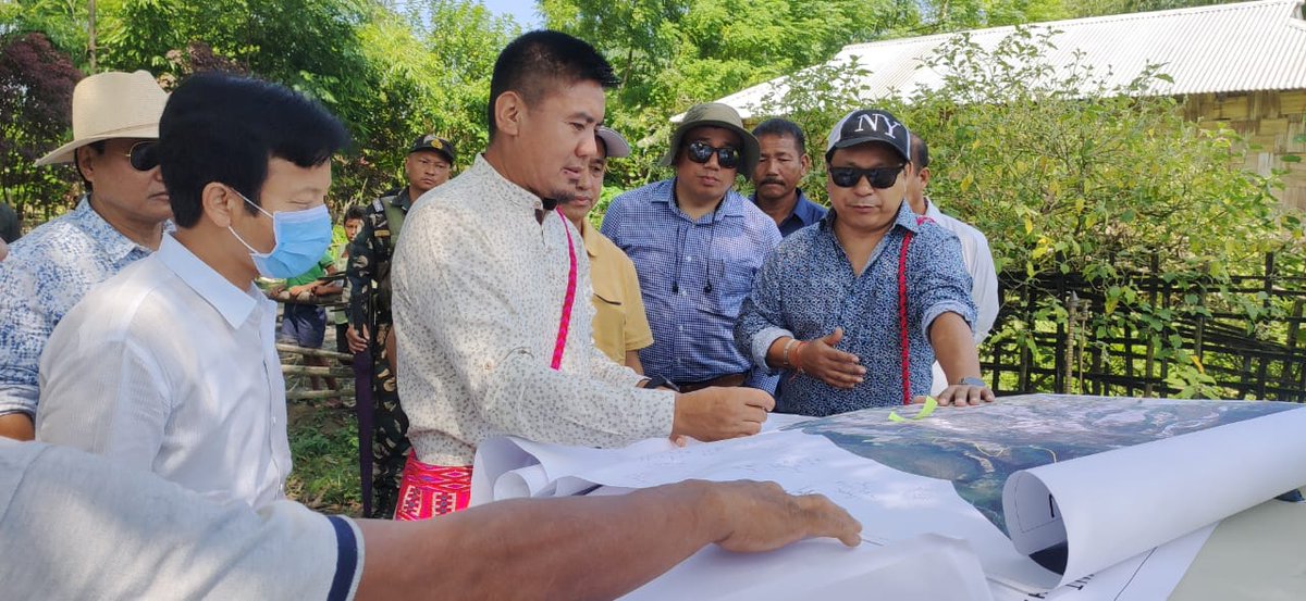 Karikho Kri tweet media