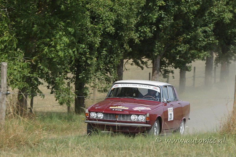 ClassicRover's tweet photo. Rover's in de rallysport! https://t.co/mjUvPCR9xJ https://t.co/Ixkjl6EqdF
