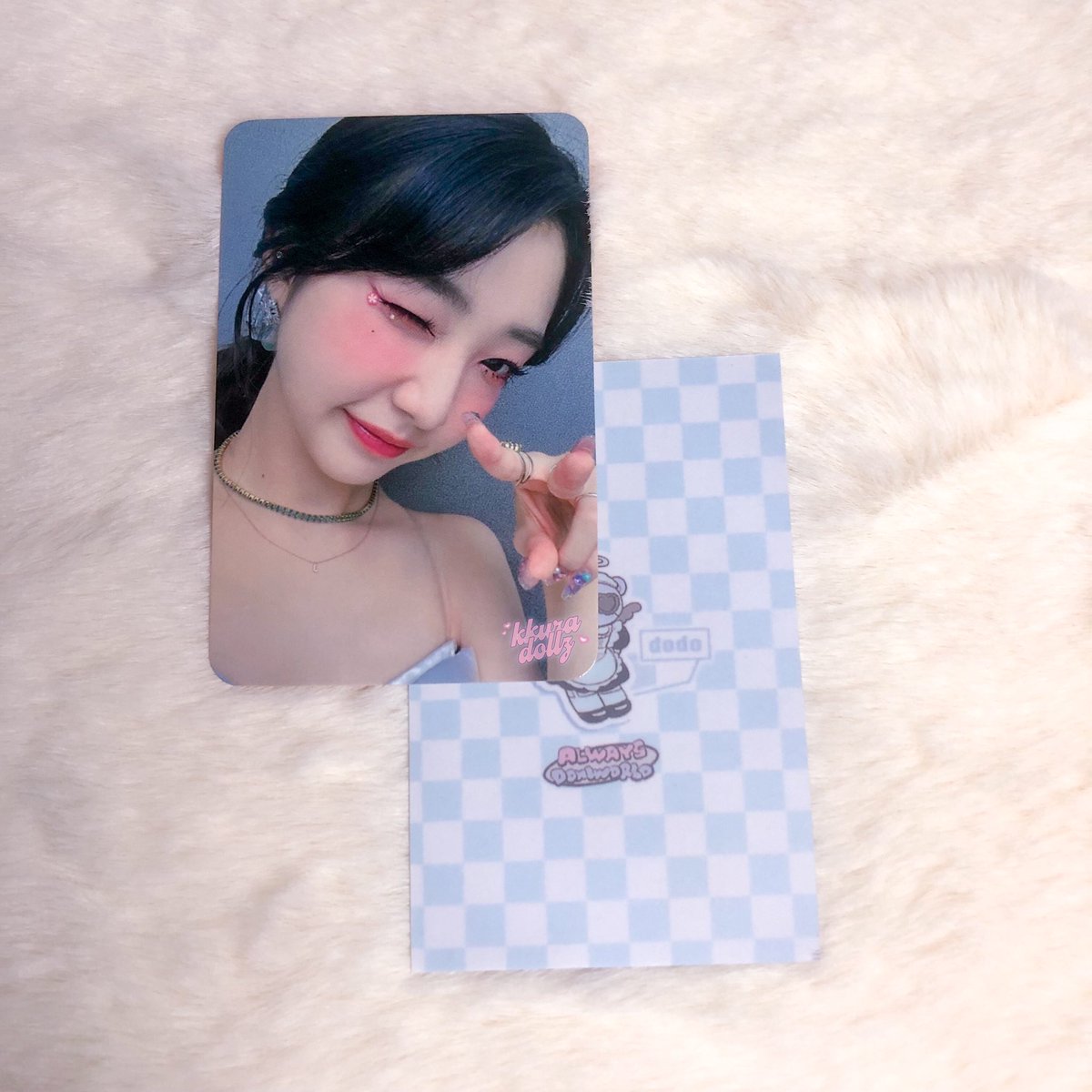 v1rtualdoll's tweet photo. thank you so much for the smooth transaction and for packing my item well, yeojin arrived to me safely !!
ੈ✩‧₊˚ @thinkingboutryu #tbryufeedbacks https://t.co/qnDoZrsXm3