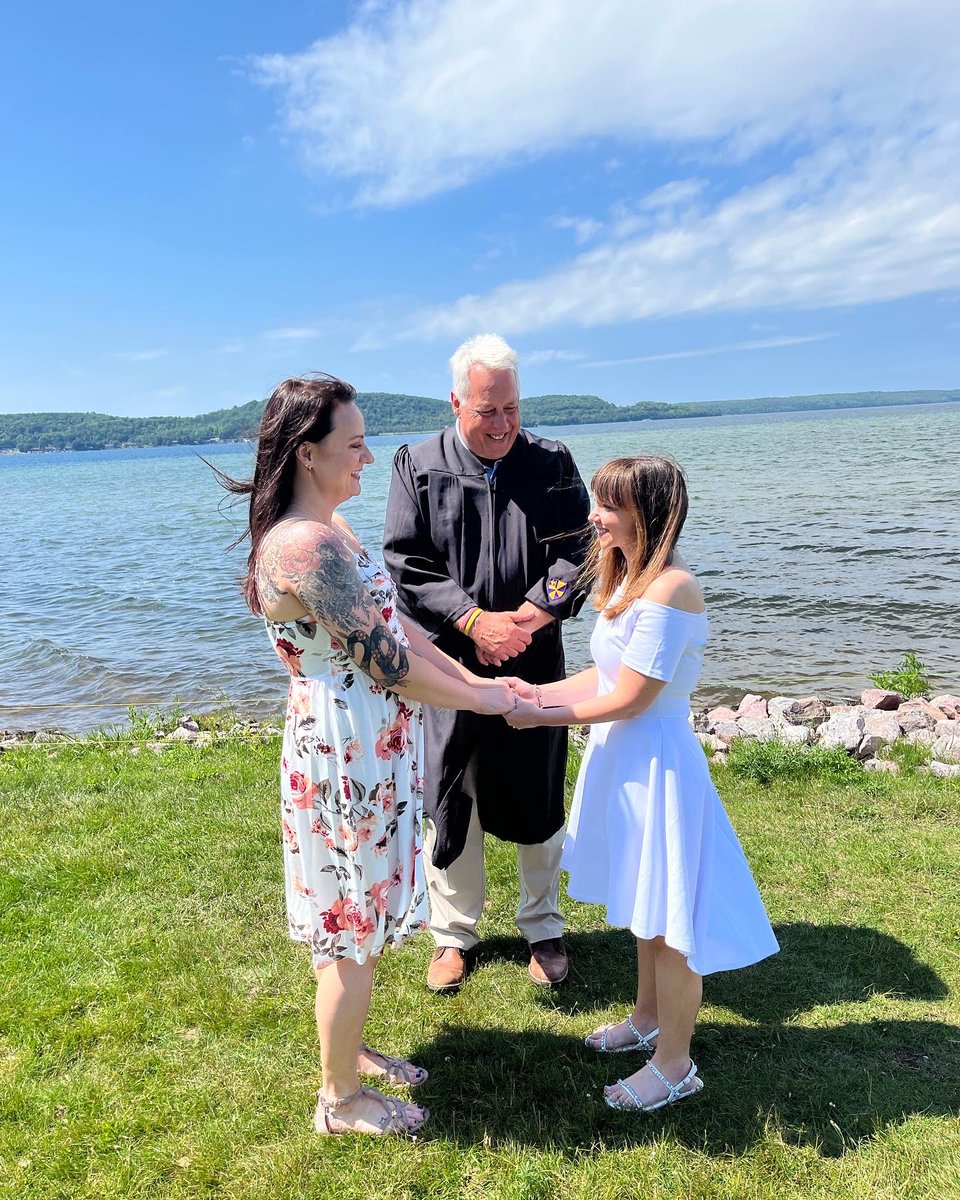 Red White & Bi tweet media