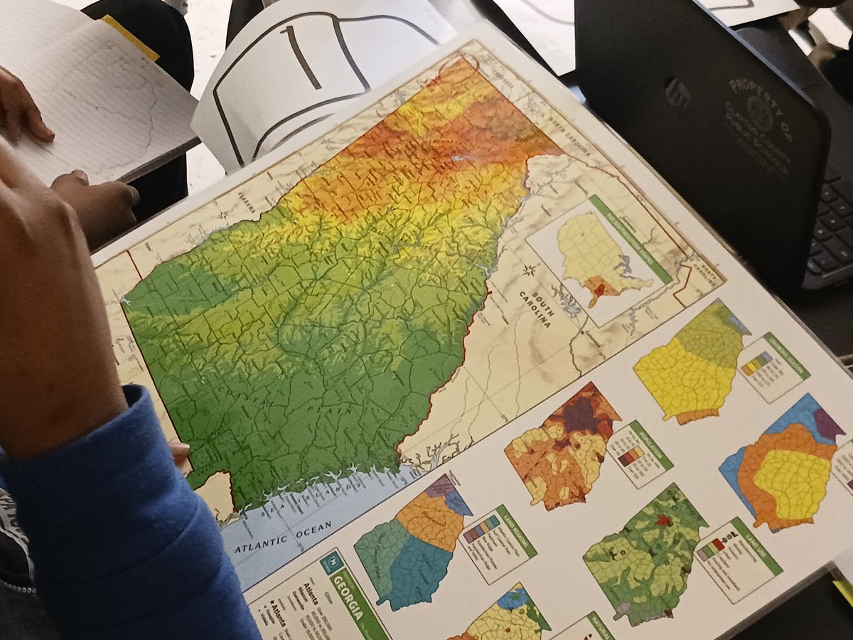 LMartinezSS's tweet photo. @RexStem scholars are trying to escape Georgia during the Zombie Apocalypse using zombiography...They must know the regions, physical features and how to get out of the situation.@ccpssocial @GaDOE_SS #TheWalkingDead https://t.co/tg8oX8DqQt