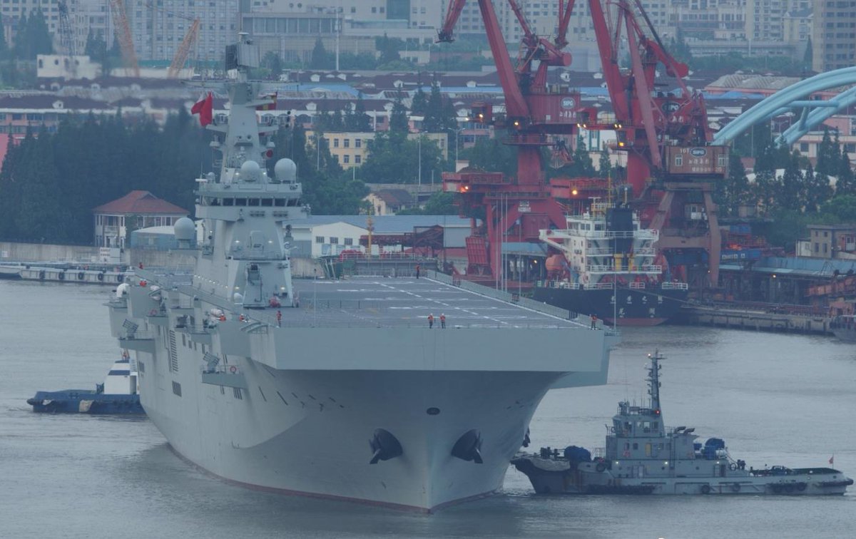 louischeung_hk's tweet image. Latest images of 3rd Type 075 LHD. Looks like it is about to enter service. 😎