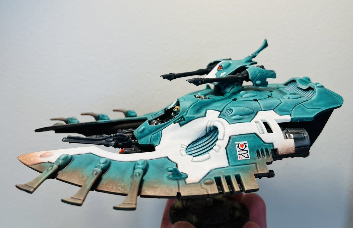 matrim211's tweet photo. Wave serpent 2 🐍 #warhammer40k #warhammer #warhammer40000 #WarhammerCommunity #PaintingWarhammer #miniaturepainting #paintingminiatures #hobby #eldar #craftworlds #arldari #waveserpent https://t.co/uj98v87UhW