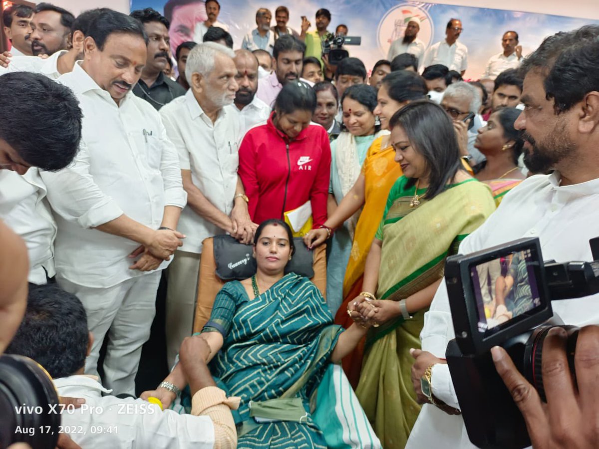 Manne Kavitha Reddy tweet media