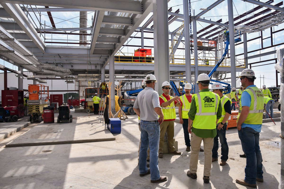 SenKevinCramer's tweet photo. Great time joining @ABCNational to see hardworking North Dakotans in action during a tour of Blue Flint Ethanol’s carbon sequestration project near Underwood! This is the future and ND is leading the way in developing, constructing, and implementing these innovative technologies. https://t.co/sbPaYi83SD