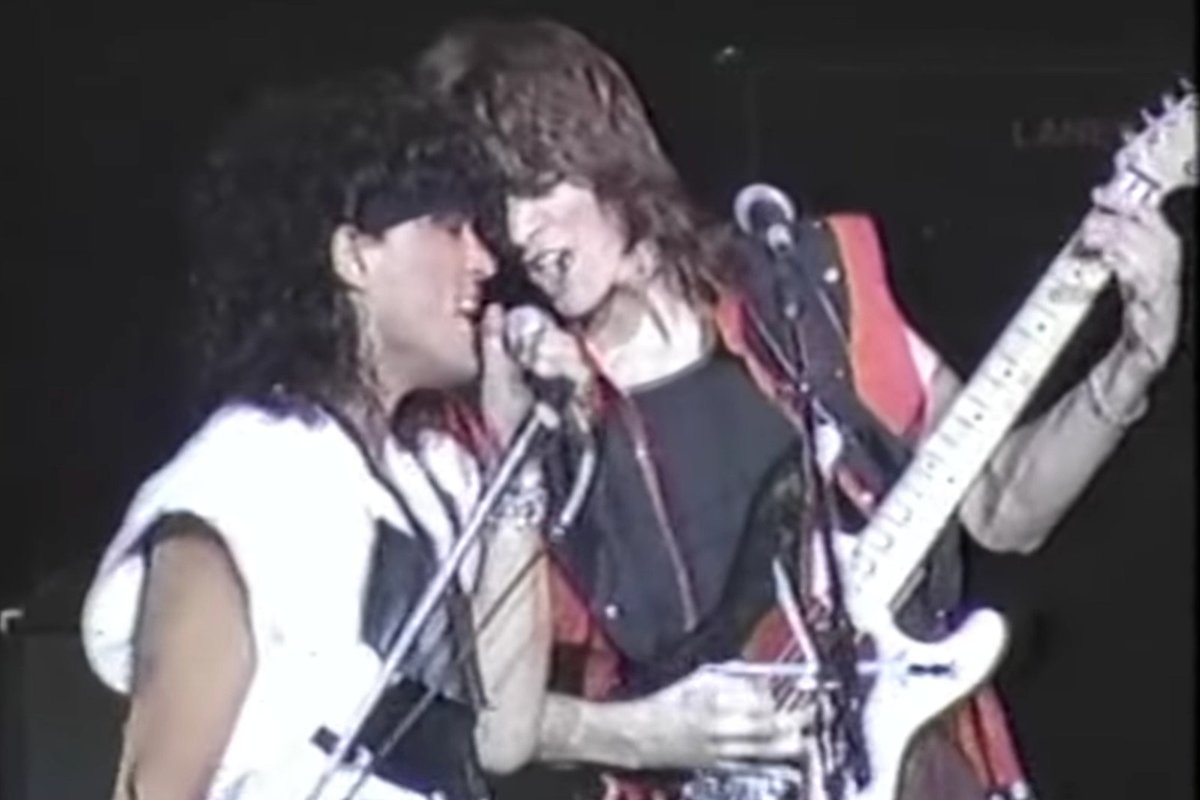 METALSHOPROCKS's tweet photo. August 17, 1984: Ratt was on the rise and I caught them at Memorial Coliseum in Portland, Oregon with opener Fastway. Still climbing the US Billboard Hot 100, smash single "Round and Round" was at No. 14 this week. https://t.co/cYq08C8Im6 #RattBand #80sRock #80sConcert #80sRadio https://t.co/25b2WgnkhY