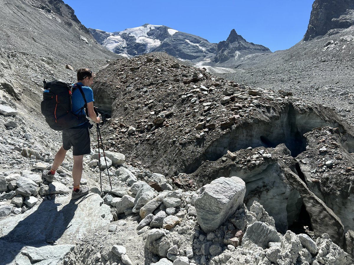 Sidetracked Magazine tweet media