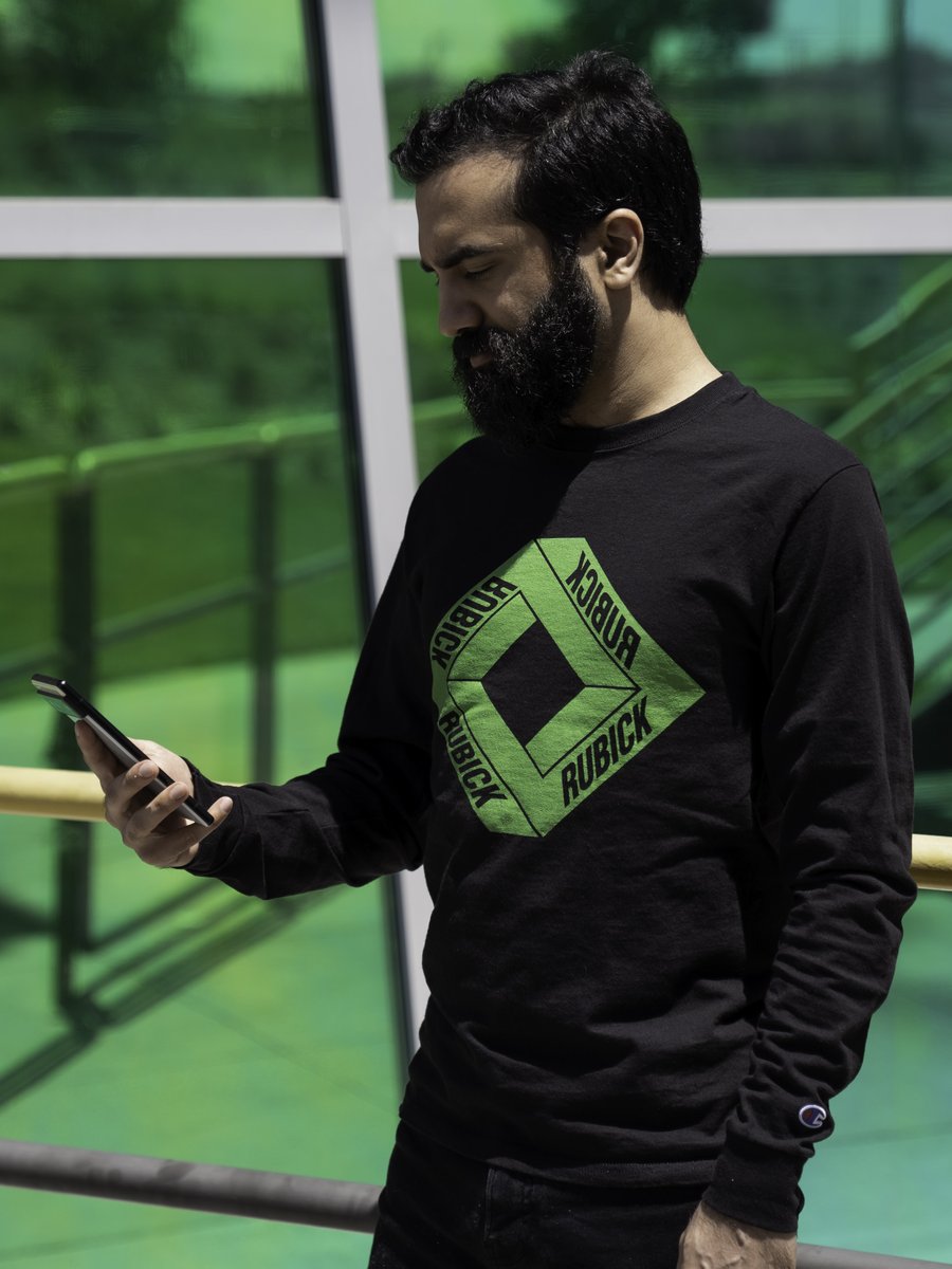 tsunami643's tweet photo. After countless DMs, a few rejected samples, and a leak on r/dota2, I've finally made a store for my streetwear parodies

https://t.co/HngLPKixhI
   https://t.co/HngLPKixhI
      https://t.co/HngLPKixhI

PLS BUY ONE, IT WOULD BE VERY COOL FOR THIS NOT TO HAVE BEEN A WASTE OF TIME https://t.co/nIOBi7EZYo