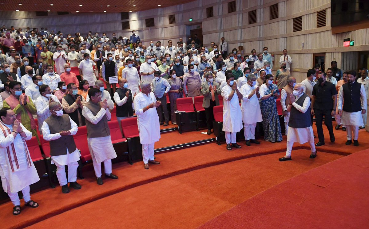 prasarbharati's tweet photo. PM @narendramodi attends special screening of 'Swaraj', new show on Doordarshan. @DDNational https://t.co/OCnnxuXUQq