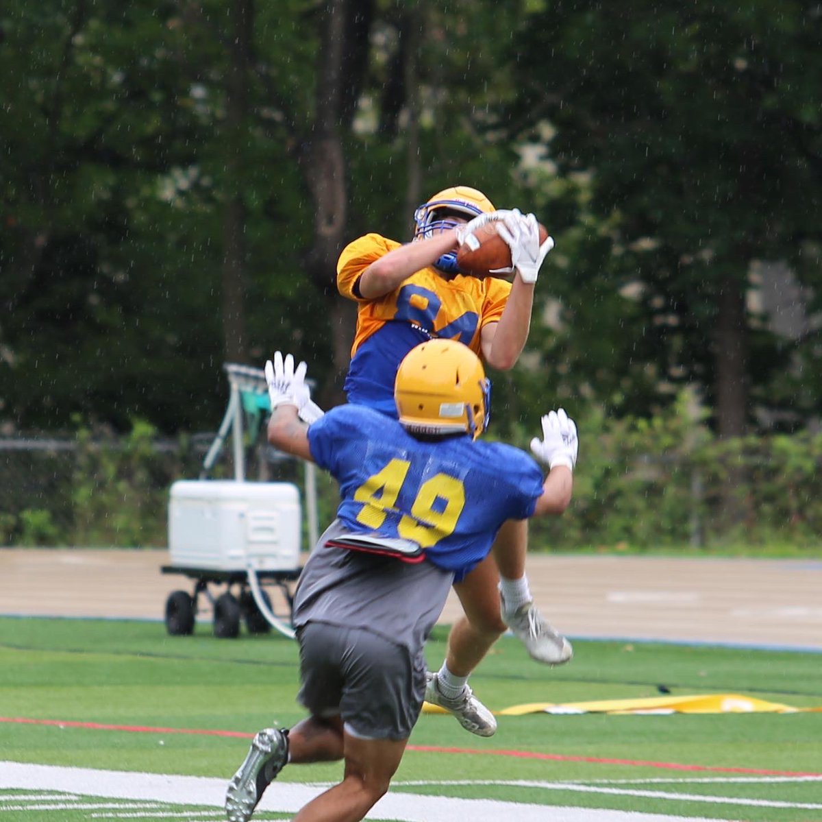 Widener_FB's tweet photo. New day, same hard-working attitude! 😤

#GoWidener #PlayWithPride https://t.co/spWYELuXWd