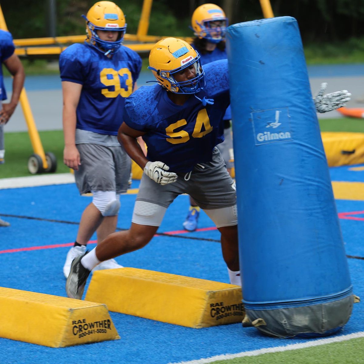 Widener_FB's tweet photo. New day, same hard-working attitude! 😤

#GoWidener #PlayWithPride https://t.co/spWYELuXWd