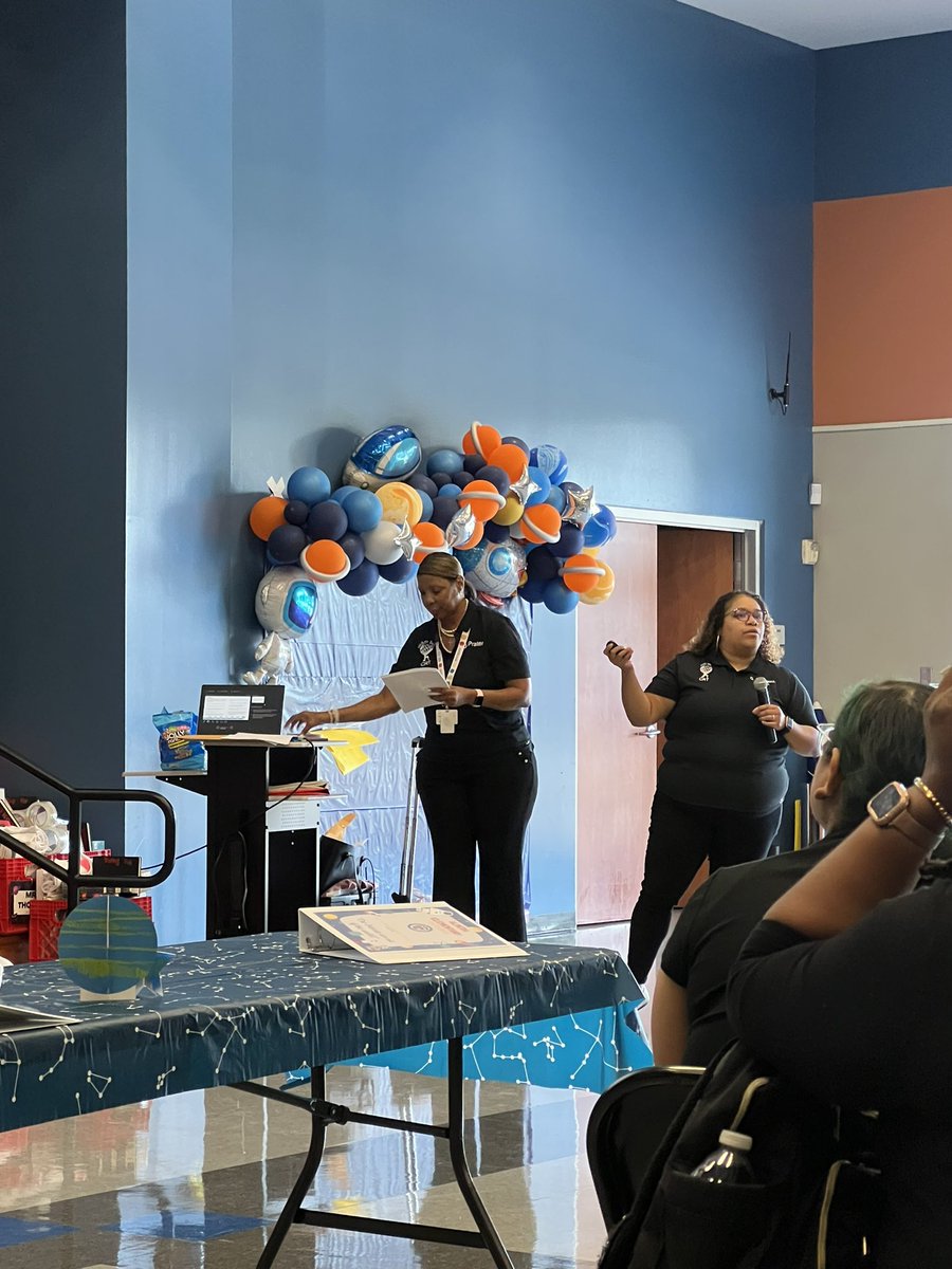 MrRebullida's tweet photo. Thank you so much for the helpful information. Gave me more tools in my toolbelt. Awesome presentation!@msgg30 @SELHISD @hisd_crt https://t.co/RWkF15qLgj
