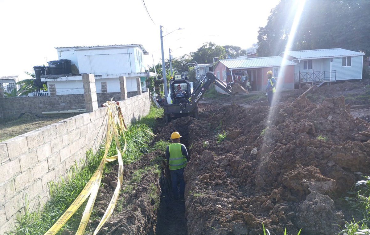 Findeter's tweet photo. #DejandoHuella | El proyecto de expansión de redes que estamos ejecutando en #SanAndrés permitirá ampliar la prestación del servicio de acueducto en el área rural de la isla y mejorar las condiciones de más de 1.300 habitantes. https://t.co/lnnjxMg8ii