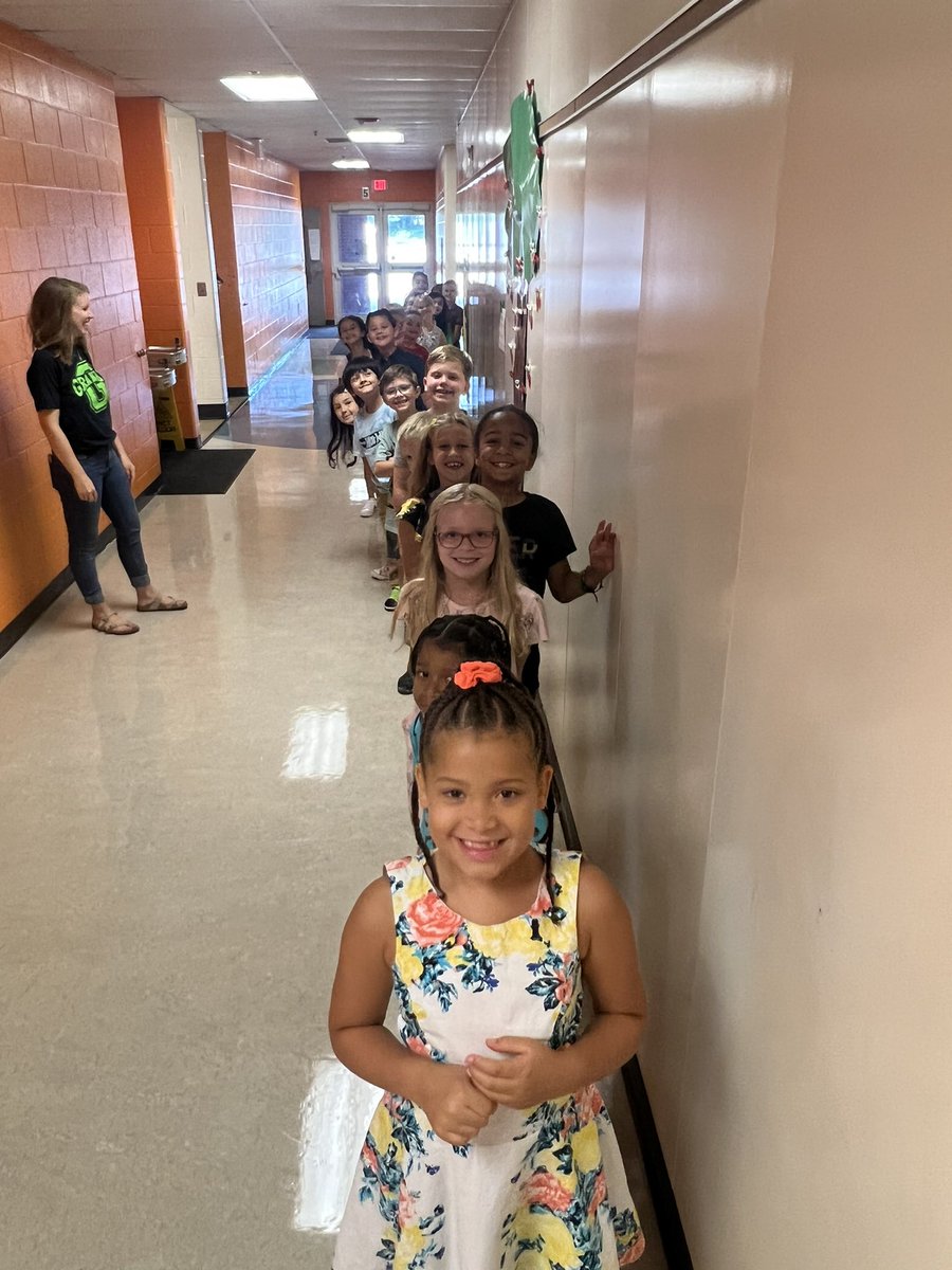 GranbyGators's tweet image. @2GranbyGators are off to a good start!  #buildingrelationships #learningroutines @wcsdistrict #itsworthit