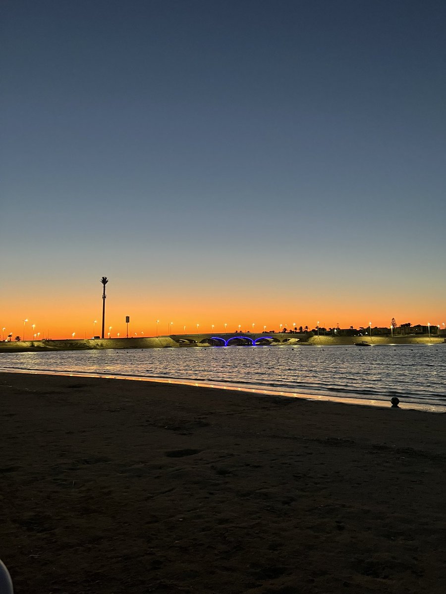 fickle_falafel's tweet photo. Went back to Egypt for nearly a whole month. One thought I had nagging at my brain was that I am a Mediterranean baby and that I need to remember this anytime someone suggests we swim in Berlin’s filthy Spree 😵‍💫 https://t.co/KK1sXdmhCs