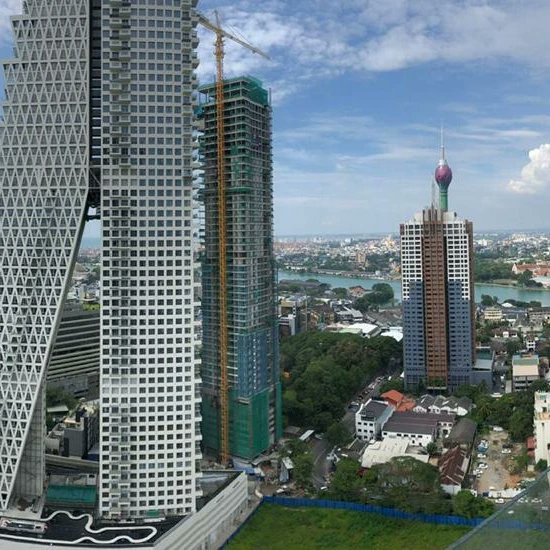PanoramasRealty's tweet photo. Colombo City Center 2 Bed room Apartment for Sale - 95 Mn
๐ฒ +94 77 990 4443
#Luxury #LuxuryLiving #LuxuryLifeStyle #LuxuryApartment #ApartmentSale #ColomboLife #CityCenter #View #Colombo2 #RealEstateSrilanka #RealEstateColombo #SriLanka #SL #SriLankaRealEstate #ColomboRealEstate https://t.co/hKxs598Swk
