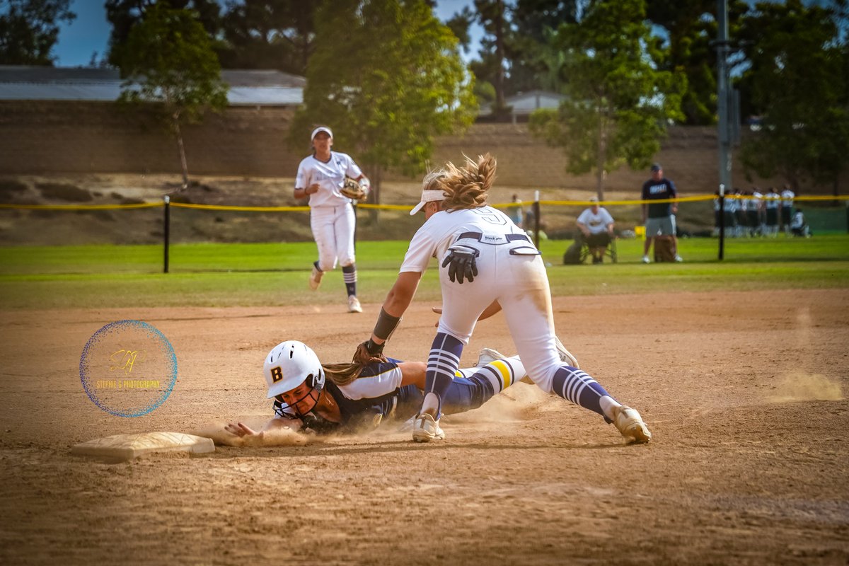 SGaytan021's tweet photo. #actionphotography #actionphotographer  #sportsphotography #sportsphotographer #texasphotographer #softballlife #softballplayer #softballphotographer #batter #softballphotography #softballdreams #softballpassion #softballstrong  #stephiegpics https://t.co/aAdAMO2978