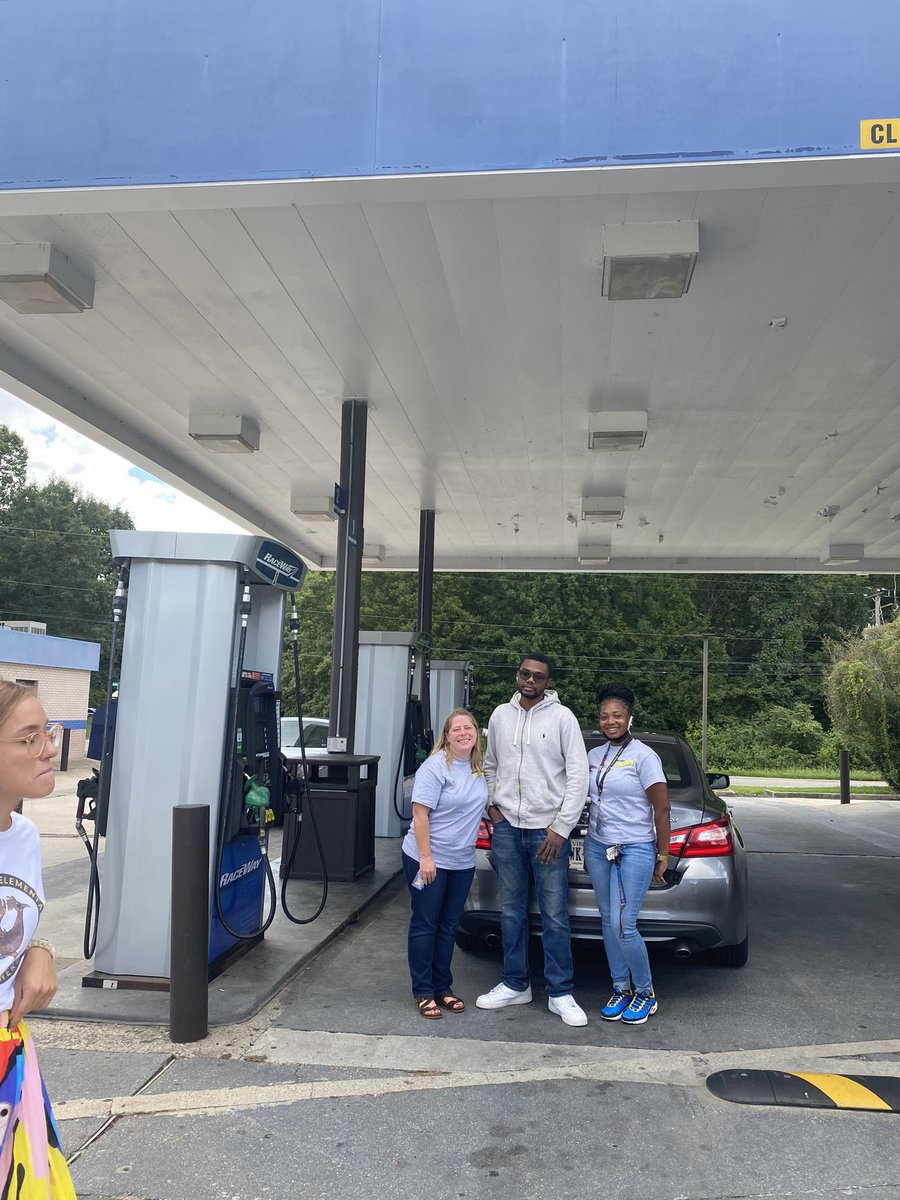 Second stop of giving back, helped pay for this former Chalkley students gas! <a href="/Chalkley_ES/">Chalkley Elementary School</a> #chalkleycares