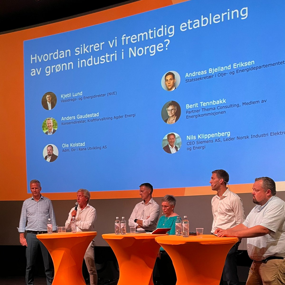 Kraftnettet må utvides for å legge til rette for #grønnindustri. Nettselskapene bør få mandat til å vurdere når, hvor og hvordan nettet skal utvides, anbefaler <a href="/nklippenberg/">Nils Klippenberg</a> , CEO i, <a href="/SiemensNorge/">Siemens Norge</a>. #Arendalsuka2022 #Bærekraft #Elektrifisering 🔌♻️