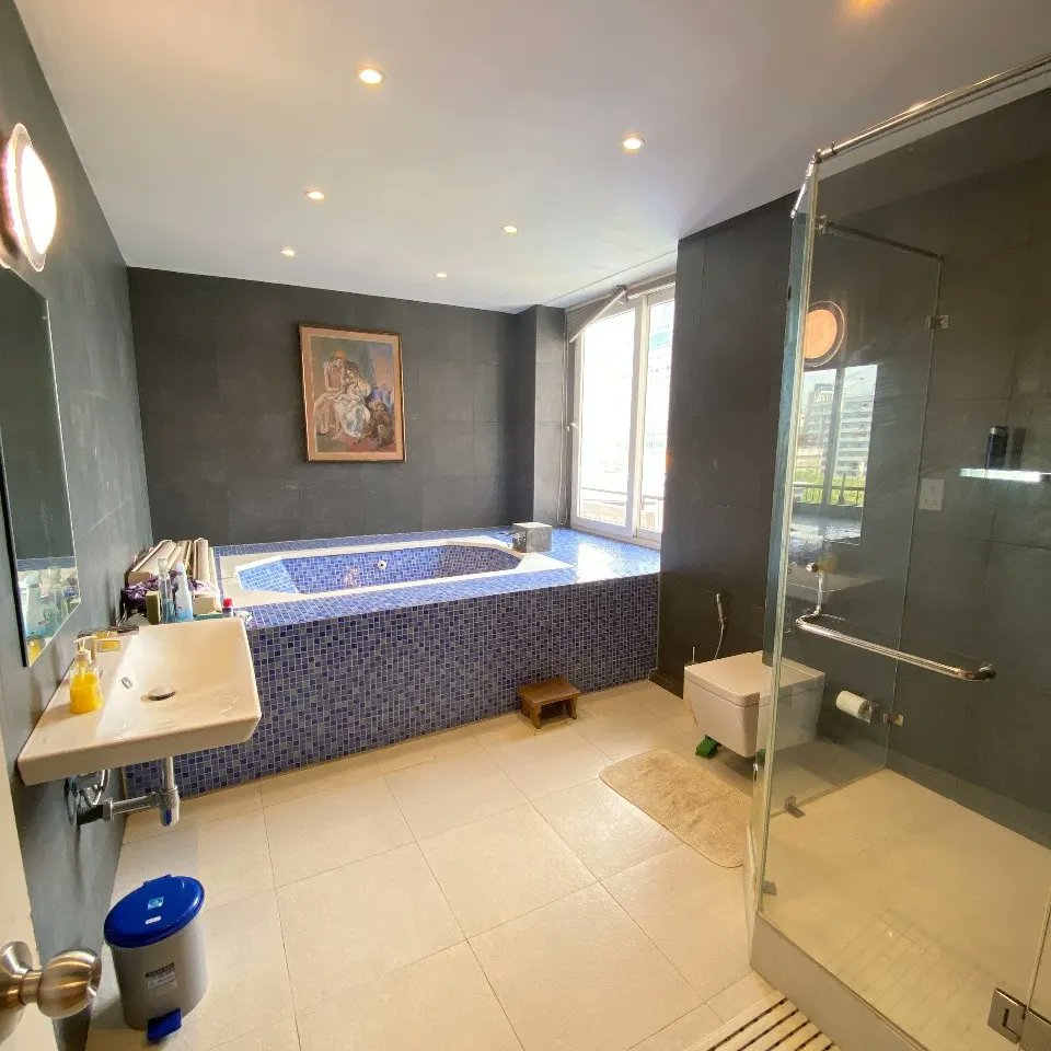 PanoramasRealty's tweet photo. Colombo 3 Cornish 4 Bed rooms Apartment for Sale - 125 Mn
๐ฒ +94 77 990 4443
#Luxury #LuxuryLiving #LuxuryLifeStyle #LuxuryApartment #ApartmentSale #ColomboLife #CityCenter #View #Cornish #RealEstateSrilanka #RealEstateColombo #SriLanka #SL #SriLankaRealEstate #ColomboRealEstate https://t.co/SIN9ytNmqe
