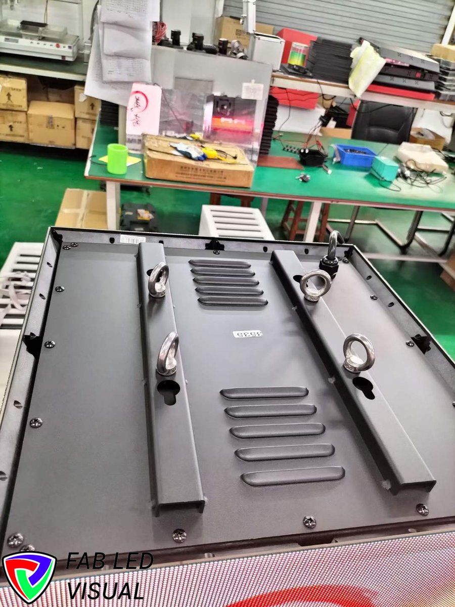 LedFab's tweet image. ❤FAB LED VISUAL, a leading LED display manufacturer in China.
*
⭐SPECIFICATIONS⭐
Indoor (P)2.5mm Cube LED Display
Single Size: 400mm * 400mm
Installation: Hanging Installation
*
Explore more:
fabledvisual.com
*
#leddisplay #ledscreen #storeadvertising