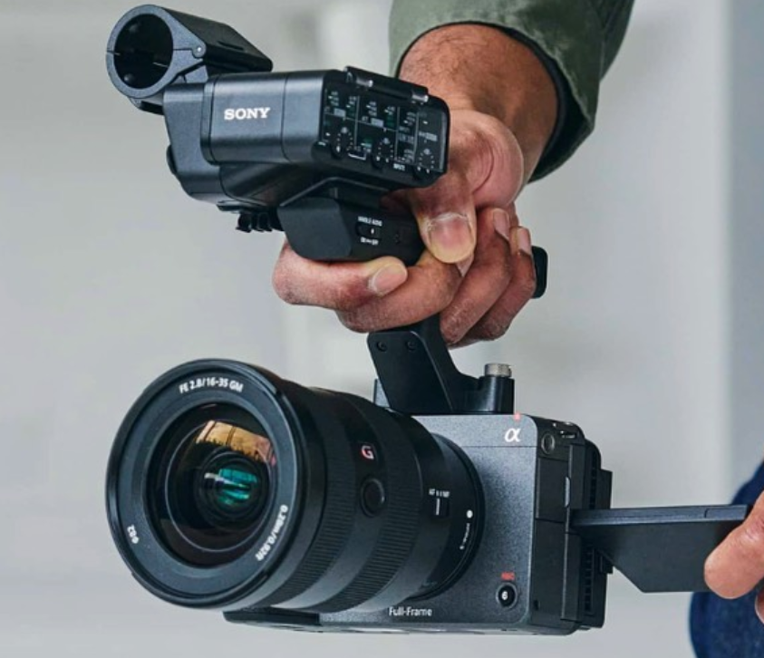 ThePhotoCenter's tweet photo. Hey @Sony users! Look what we #haveinstock! The #Sony FX3 Cinema Cameras! Call us @ 732-840-1333 or stop in!
#thephotocenter #camerastore #realcamerastore #sony #sonyfx3 #cinema #cinemacamera #4k #4kvideo #fx3 #photographer #photographylovers #cinematoghraphy #creators #video #NJ https://t.co/0f0cqx7YQc