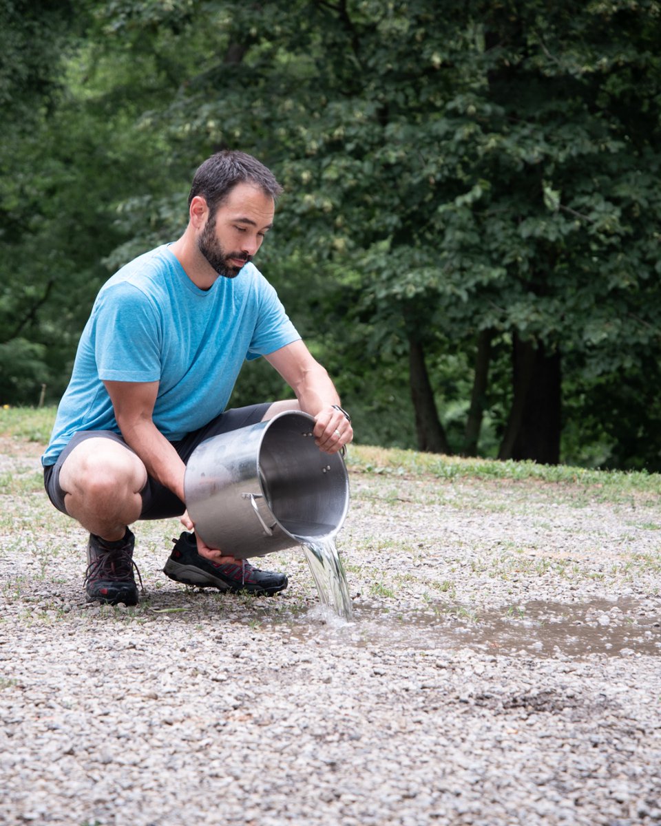 safebeerlines's tweet image. Safecid products are earth friendly. Our beer line cleaners are one-of-a-kind in that our alkaline products retain the full power of sodium hydroxide, our acid products retain the power of hydrochloric acid, and BOTH are safe for groundwater release. 🍃💦 
#earthfriendly #safecid