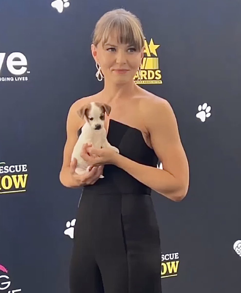 JEN with puppies !!!! So cute.