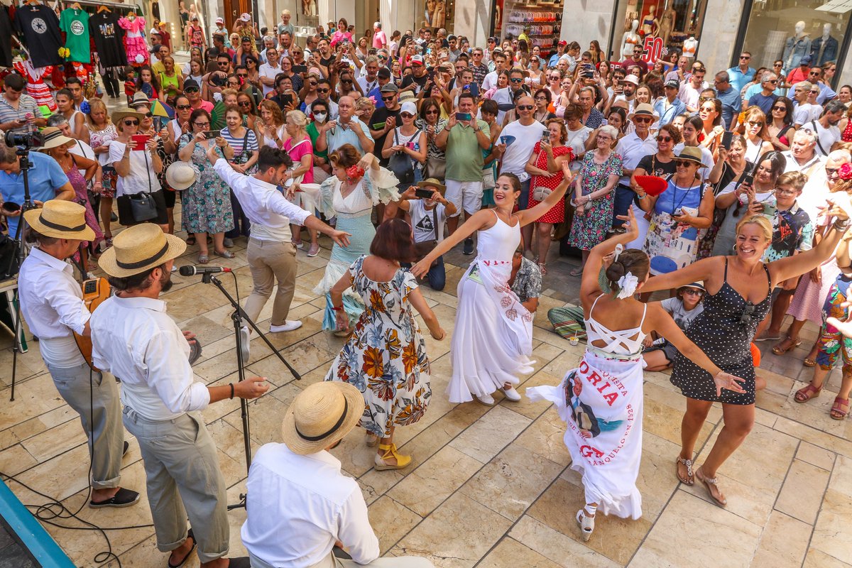 Bailando, la vida se pasa mejor 💃
 
Qué alegría volver a disfrutar con vosotros de la tan esperada #FeriaMLG