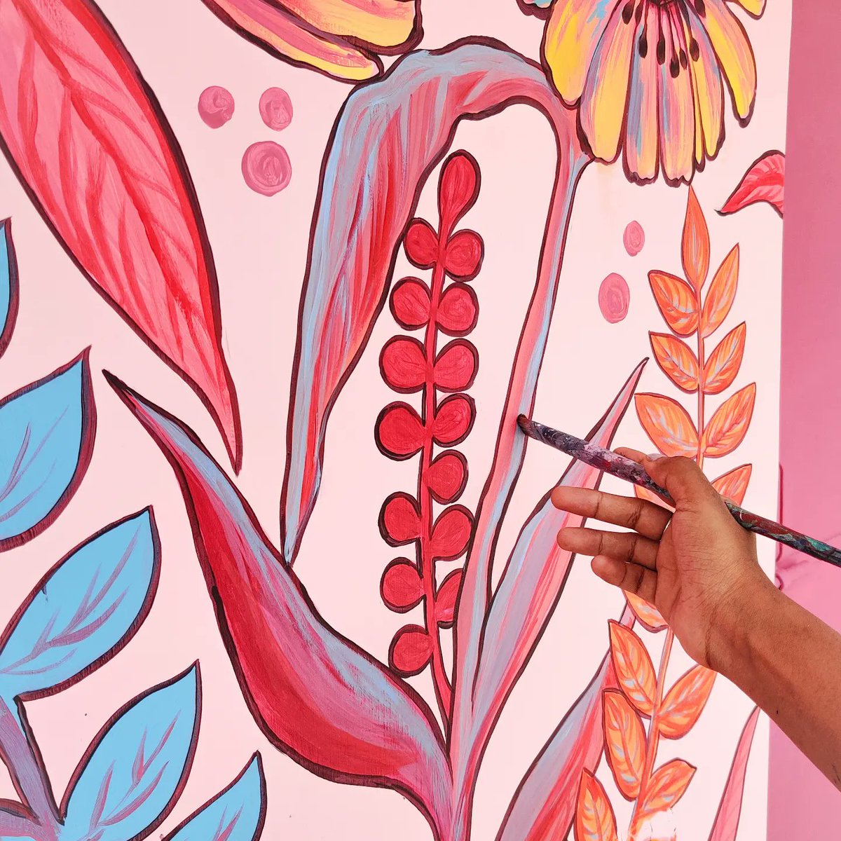 Divyaxbaid's tweet photo. Have been super busy lately working on some really exciting projects!  here's a sneak peak from the last mural I worked on, will be sharing the final results with y'all soon!!🦋💗✨🌸
#Murals #artistsontwitter #muralist #art https://t.co/kj4SAuAJxy