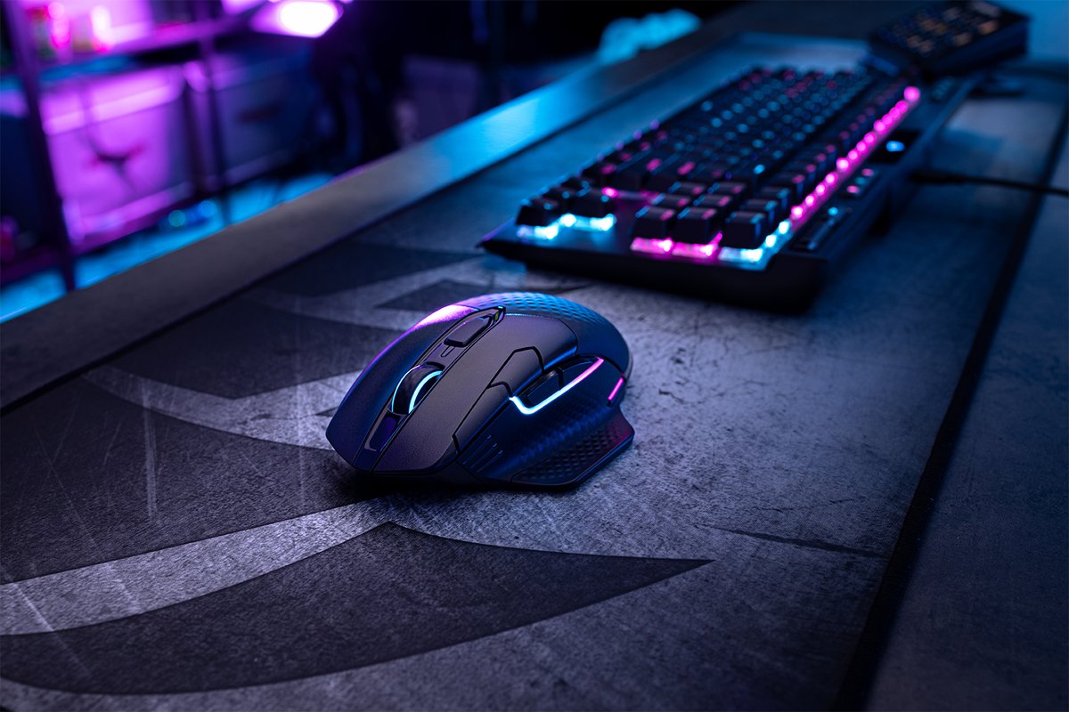 CORSAIR tweet media