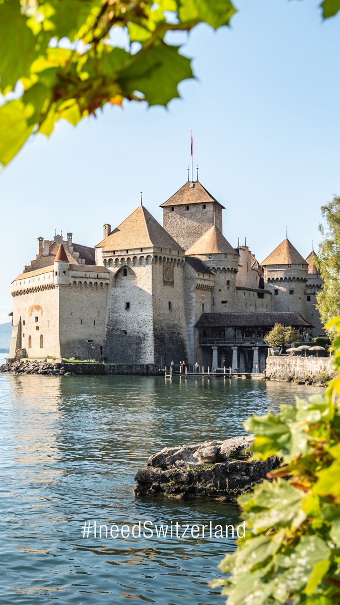 MySwitzerland_e's tweet photo. #WallpaperWednesday: Summer greetings from Switzerland on your smartphone – to download and use as a wallpaper. #IneedSwitzerland

📍Chillon Castle @myvaud https://t.co/JTuOMPljZt