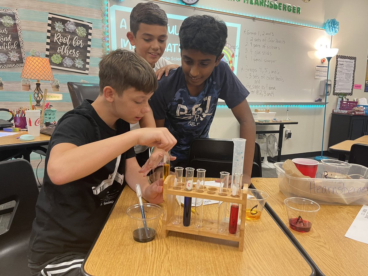 HearnsScience's tweet photo. In Science, our 7th Graders are practicing their lab safety rules, precision, the metric system, ability to follow directions and working with peers to complete their colorful lab ! 🌈 🧪
#trentscience @JeffGuelker https://t.co/6CwvWuMART