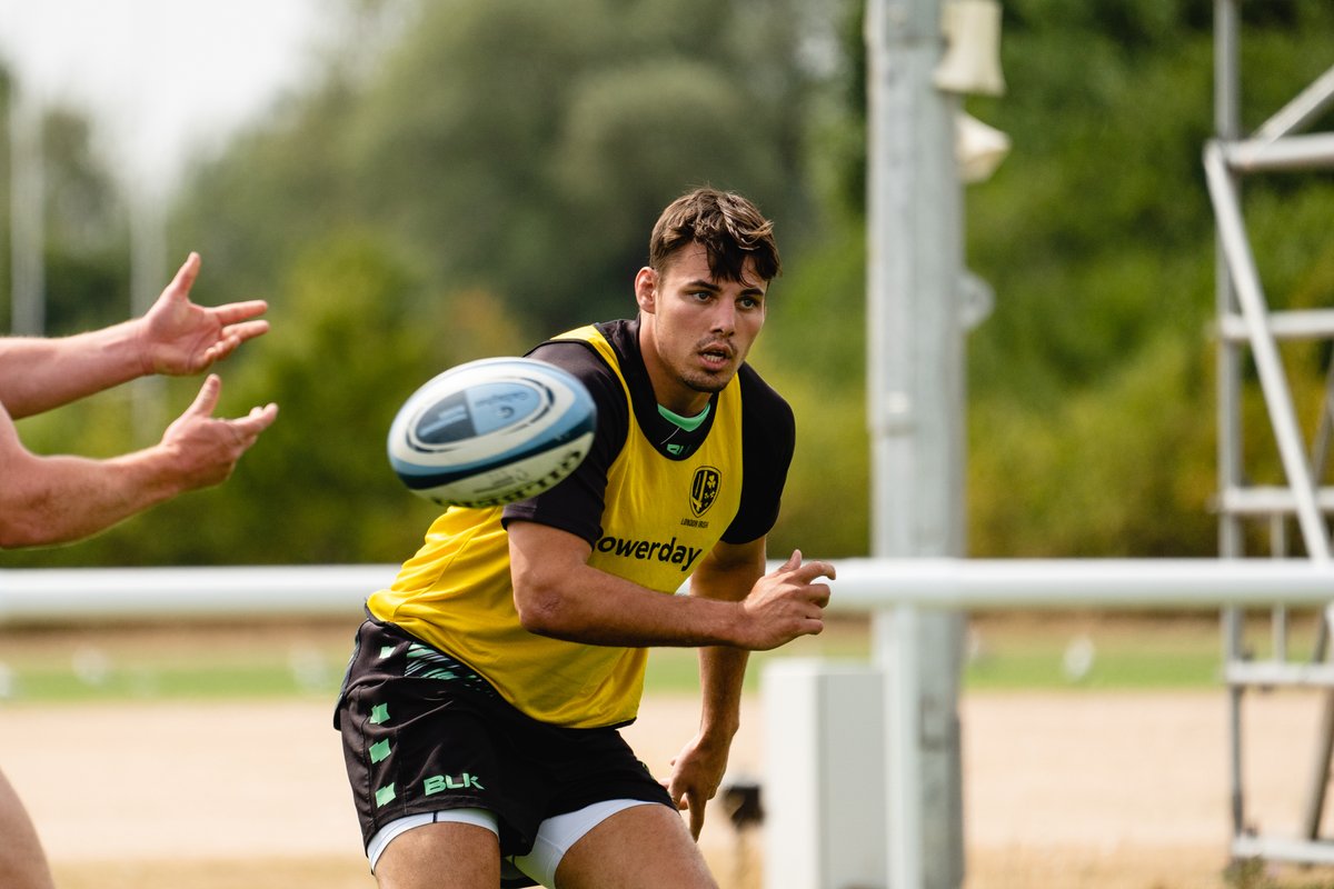 TalkRugbyUnion's tweet photo. 💬"It is good to be back, and no longer as an academy player..."

After several years away @jbasham17 is back where it all began. 

He spoke to TRU about his time in the north-east, as well as coming back to London Irish.

🖊️ @joeharvey34 |📸 @londonirish

https://t.co/JeFC0toahQ https://t.co/g9GpboPDjT