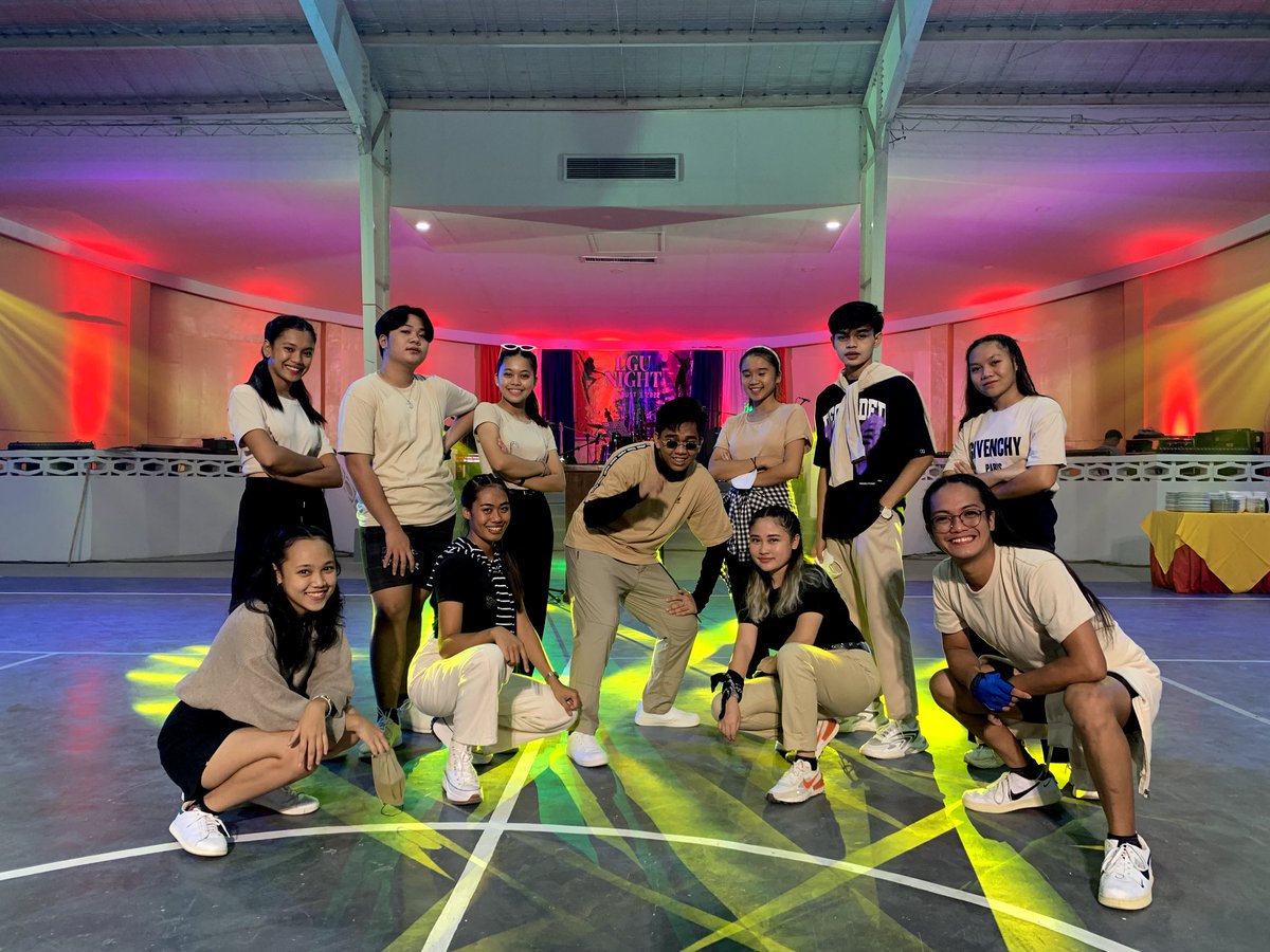 GUGMA DANCERS