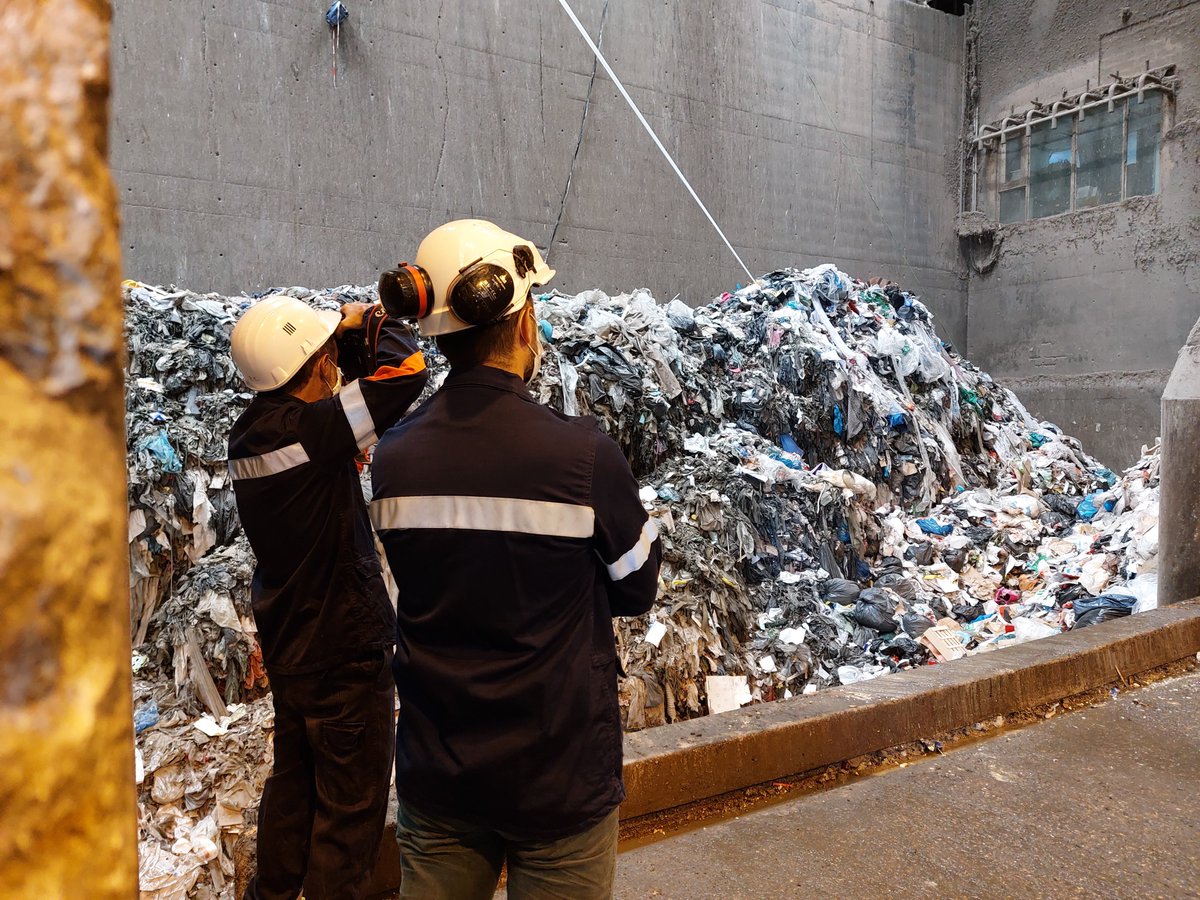 [#PRESSE] Le Dauphiné libéré a publié un article sur le rôle de la <a href="/Cie_Chauffage/">Compagnie de Chauffage</a> dans le traitement d’un déchet, de la poubelle grise jusqu’à l’UIVE Athanor, pour être valorisé en énergies. 
Voir l’article : bit.ly/3SWtQoR