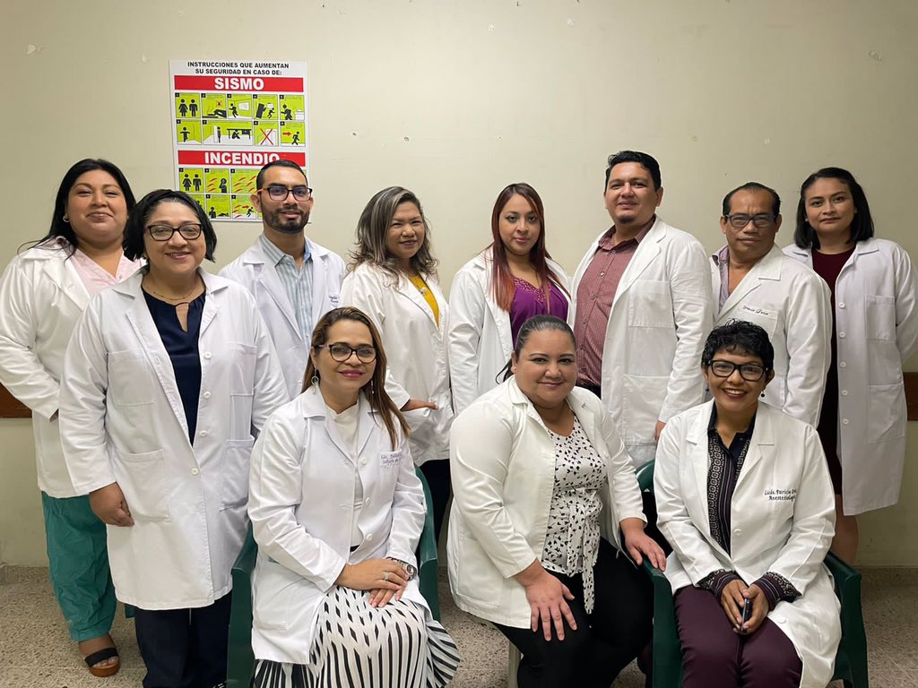 eulam81's tweet photo. Hospital Dr. Jorge Mazzini Villacorta 
#ESCUCHENALOSANESTESISTAS
#ANESTESISTASPRESENTES
#SOYUNHEROEANESTESISTA
#NIVELACIONSALARIAL
#RECLASIFICACION
@FranAlabi @nayibbukele https://t.co/sSYk52SDGD