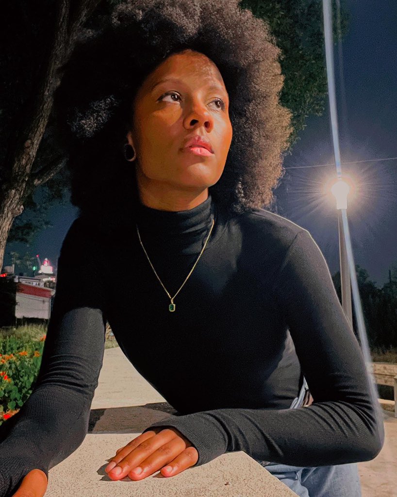 rae_naja's tweet photo. ANGST 🐀
•
•
•
#model #sanantonio #sanantoniomodels #austin #austinmodels #dallas #dallasmodel #texas #texasmodel #ampdstudios #luxeloftmodelagency #blackgirl #afropunk #afro #naturalhair #4chair #meme #memes #explore https://t.co/qfmXUJqbG1