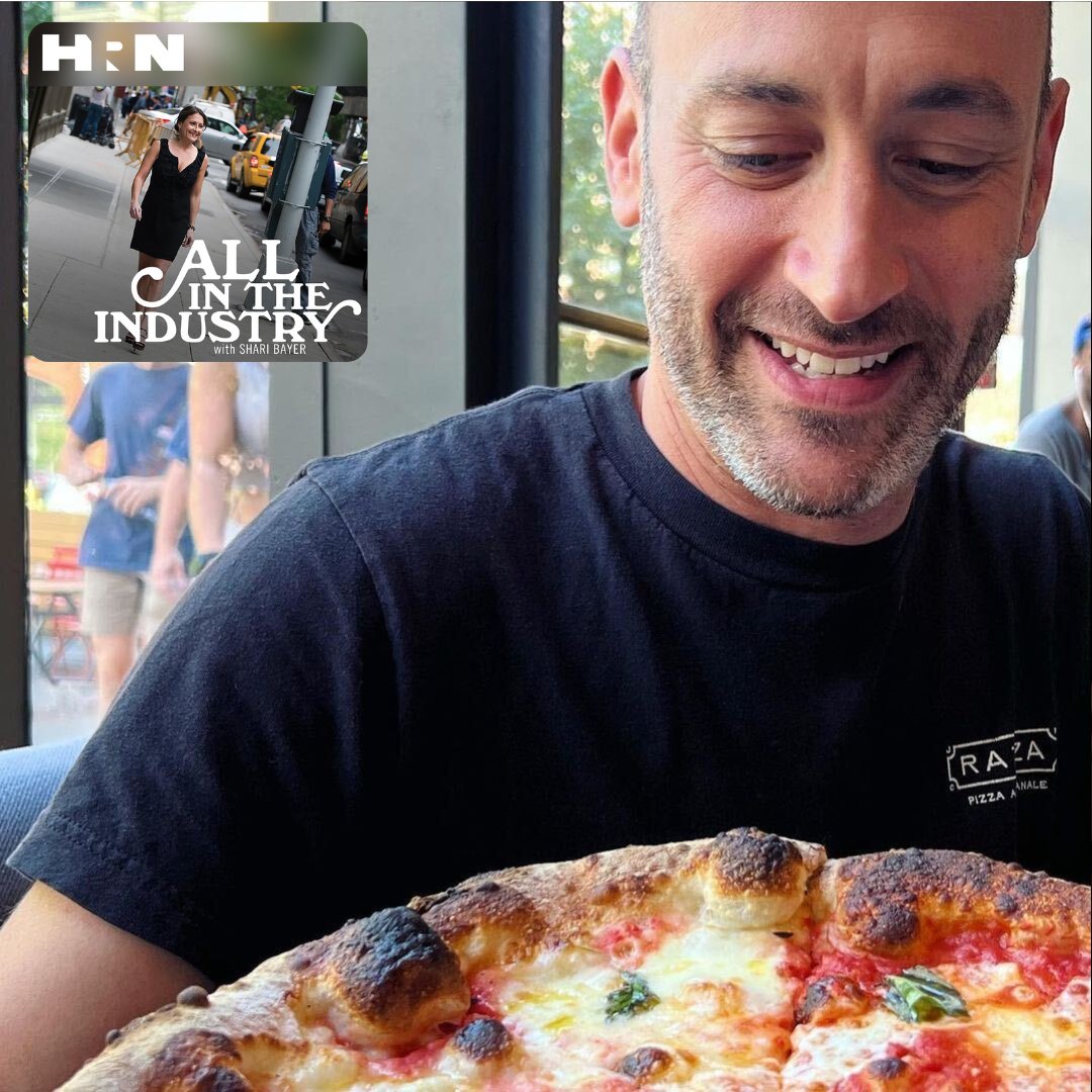 Dan Richer, <a href="/beardfoundation/">James Beard Foundation</a> nominee + the chef/owner of Razza Pizza Artigianale knows the secrets to the best 🍕. On <a href="/AllIndustry/">All in the Industry®️</a>, <a href="/sharibayer/">Shari Bayer</a> joins him on location in to discuss his book, "The Joy of Pizza: Everything You Need to Know."

heritageradionetwork.org/episode/dan-ri…

📸: <a href="/sharibayer/">Shari Bayer</a>