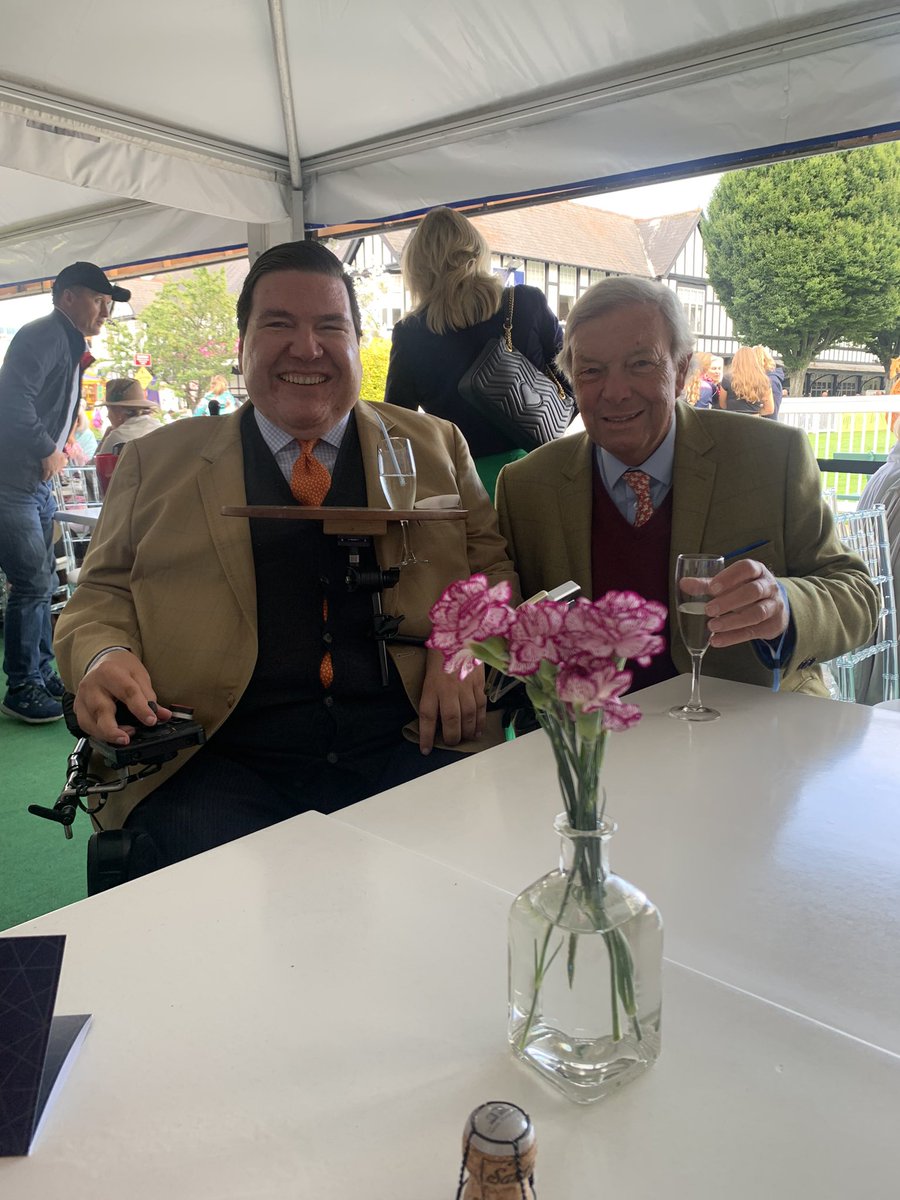 My two favourite people @EdwardJOGrady and @jonathanogrady enjoying one of my favourite days of the year @DublinHorseShow #goodtobeback